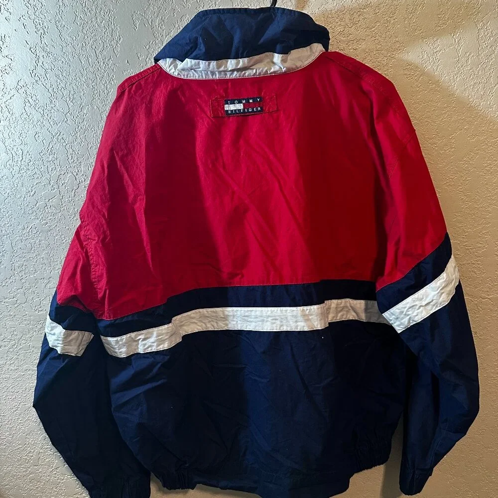 NWOT VINTAGE Tommy Hilfiger Men's Retro Zip Up Windbreaker Jacket